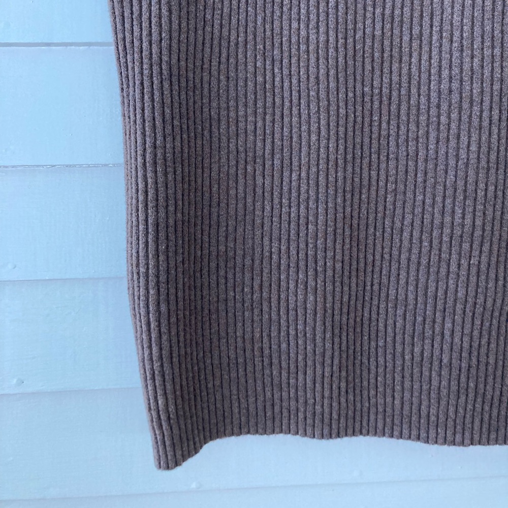 GAP | CashSoft Ribbed Midi Sweater Skirt Cozy Brown Size Medium - Picture 5 of 8